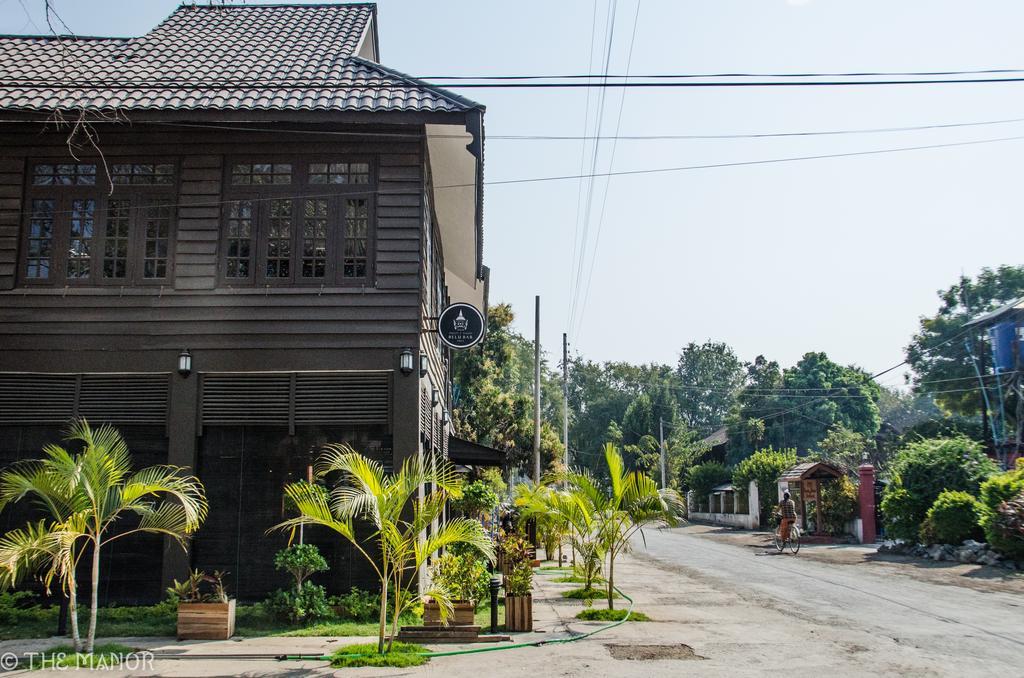 The Manor Hotel Nyaung Shwe Exterior foto