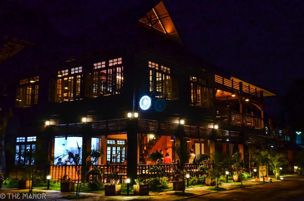 The Manor Hotel Nyaung Shwe Exterior foto