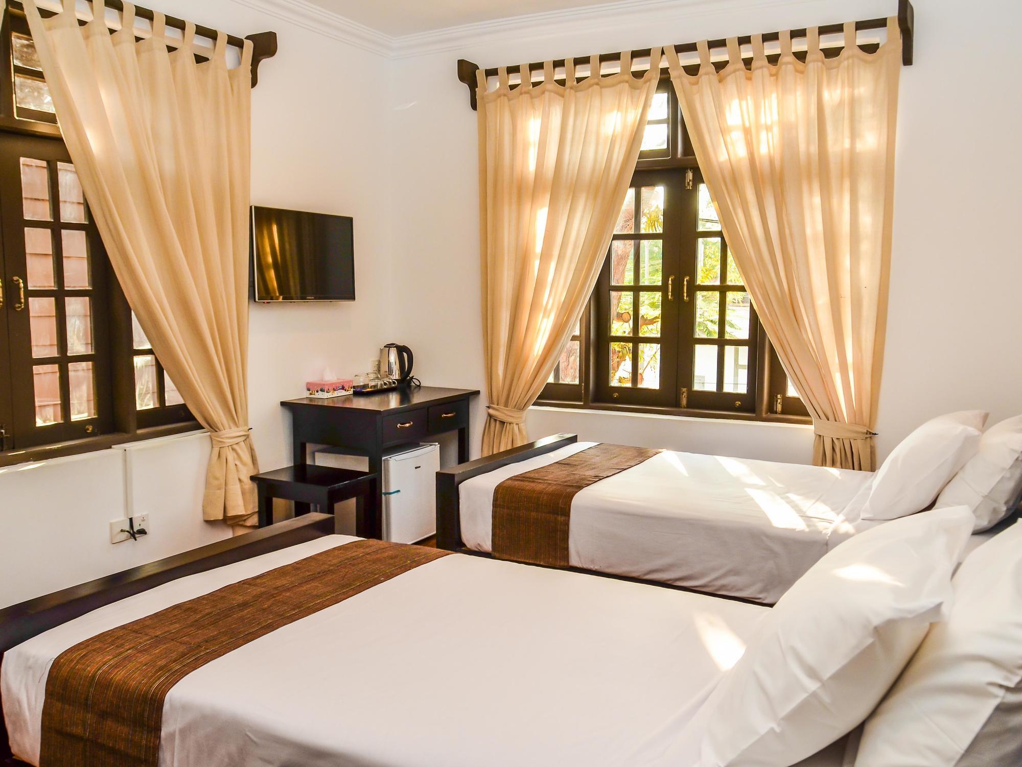 The Manor Hotel Nyaung Shwe Exterior foto