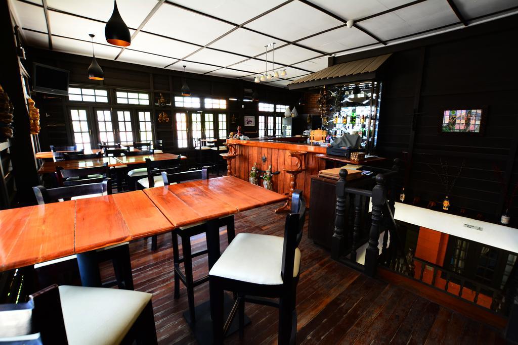 The Manor Hotel Nyaung Shwe Exterior foto
